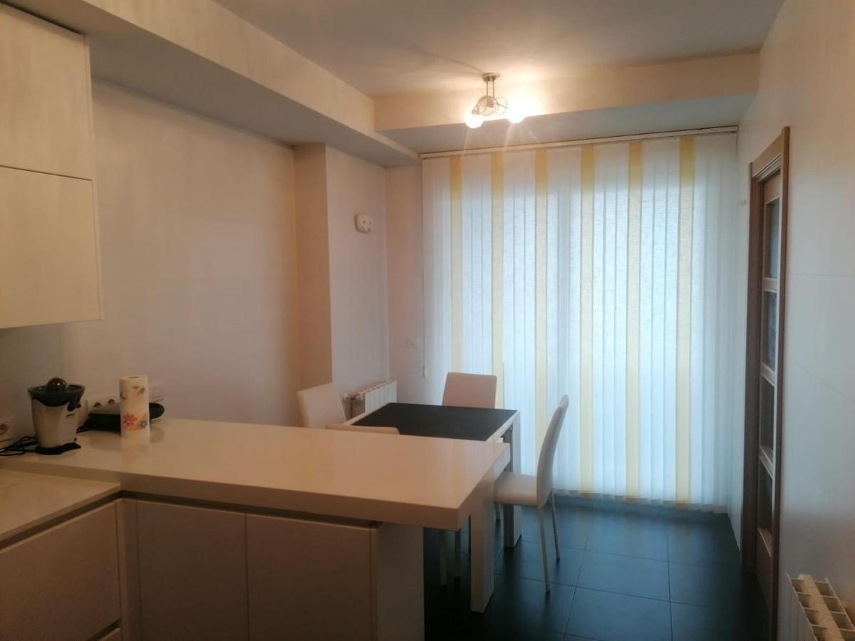 Apartamento Praga Vitoria-Gasteiz Zewnętrze zdjęcie
