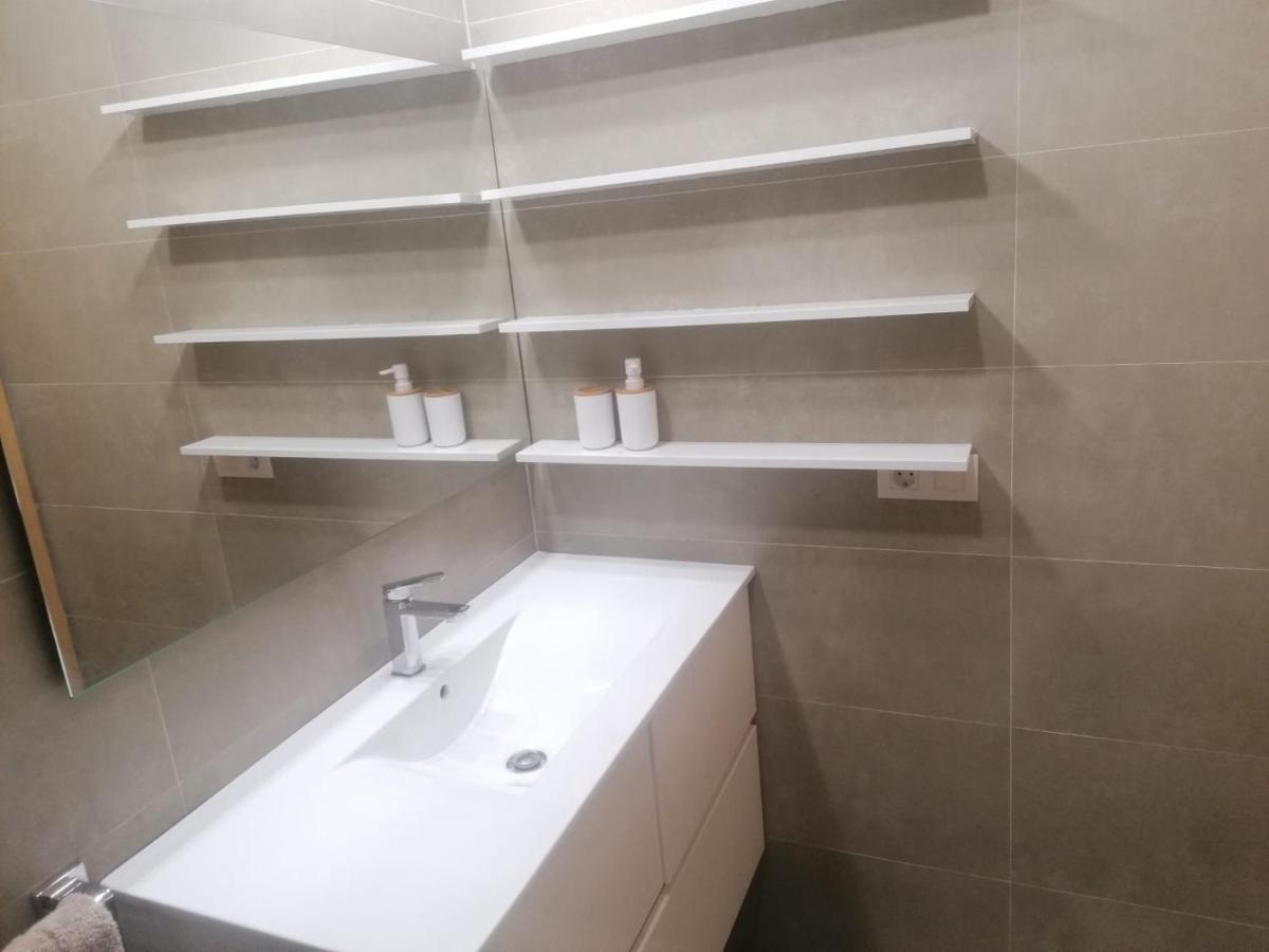 Apartamento Praga Vitoria-Gasteiz Zewnętrze zdjęcie